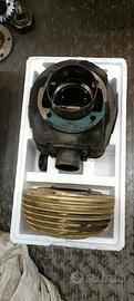 cilindro in ghisa VMC 177 cc per vespa px.