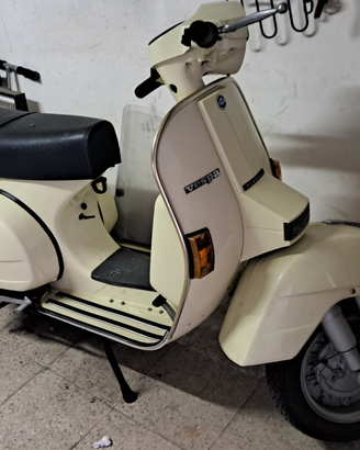 Vespa Piaggio P 200 PX