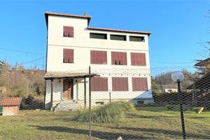 5 LOCALI A CASSANO SPINOLA