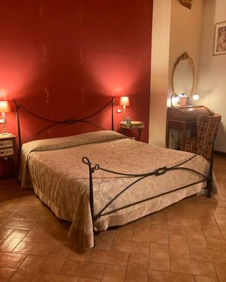 Letto matrimoniale ferro battuto nodo d'amore