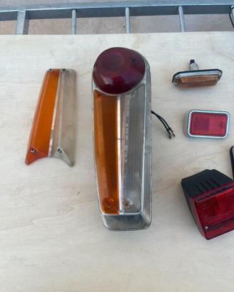 blocco ricambi Auto d'Epoca varie moto e vespe