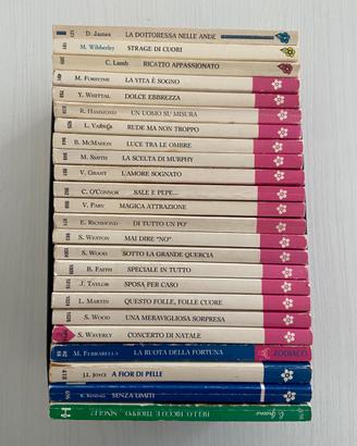 Lotto 24 Romanzi Harmony Vintage