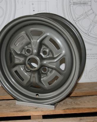 FIAT 131 SUPERMIRAFIORI RESTYLING 4 CERCHI ACCIAIO