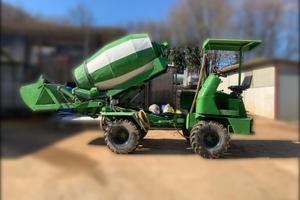 Betoniera autocaricante merlo