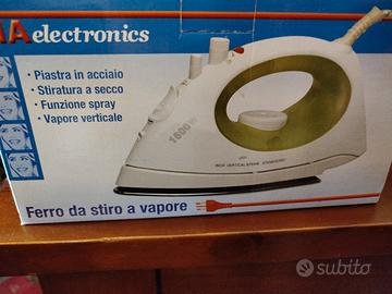 Ferro da stiro a vapore e a secco NUOVO 1.600 watt