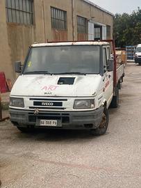 Autocarro iveco
