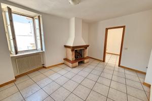 2 CAMERE CON CANTINA + poss.garage