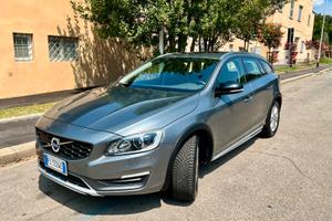 VOLVO V60 CROSS COUNTRY 37000KM COME NUOVA
