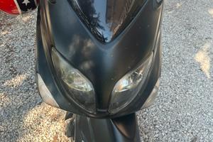 Yamaha Tmax 500