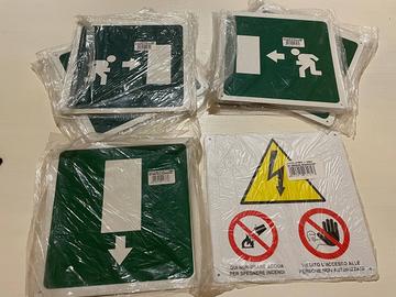 Cartelli segnaletica alluminio uscita emergenza