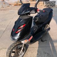 Scooter Aprilia sr 50