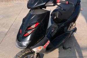 Scooter Aprilia sr 50
