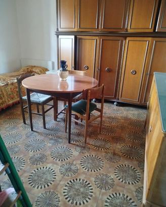 Tavolo rotondo