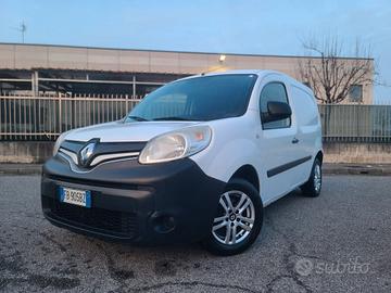 Renault Kangoo 1.5 dCi 75CV E5 FAP