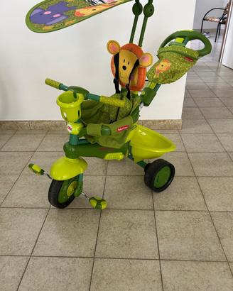 Triciclo fisher price