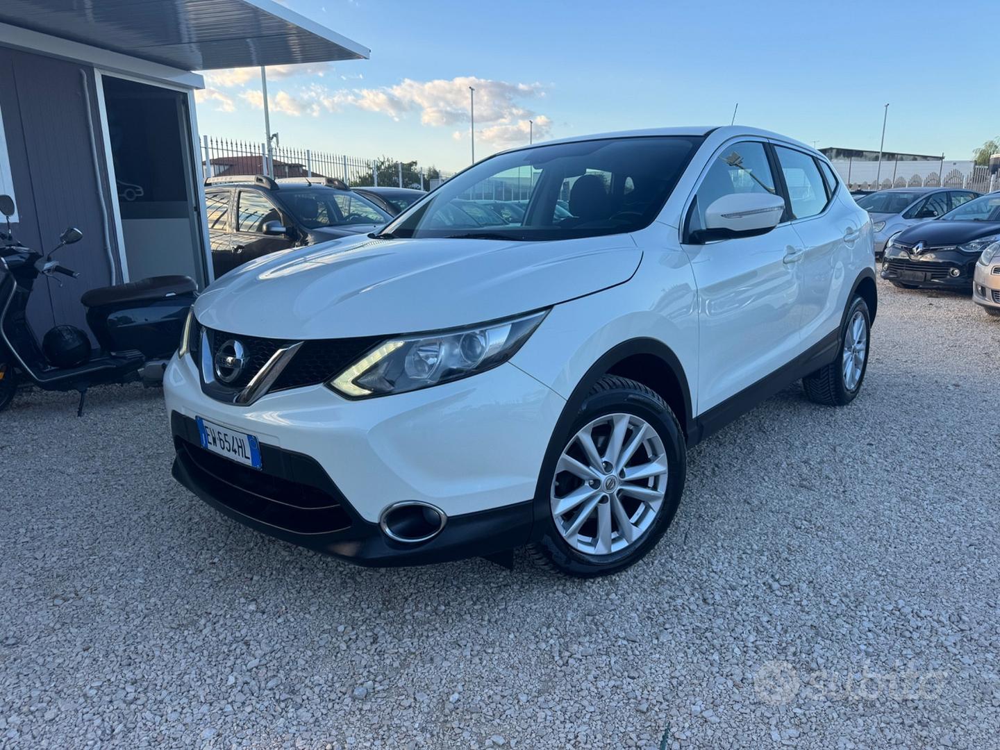 Nissan Qashqai 2014 photo 3