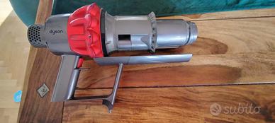 Dyson v 10
