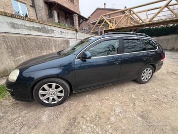 Golf variant 1400   140kv