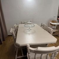 Tavolo allungabile con 6 sedie