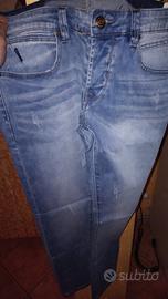 jeans brand True Rise