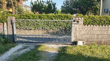cancello scorrevole ferro battuto/zincato