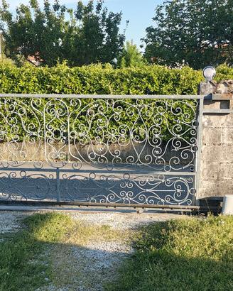 cancello scorrevole ferro battuto/zincato