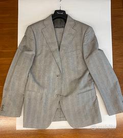 Abito da uomo elegante  Principe di Galles