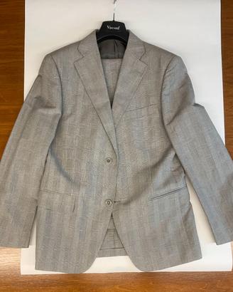 Abito da uomo elegante  Principe di Galles