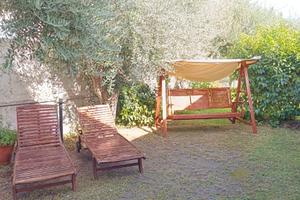 App. c/Giardino arredato indip. 150mt mare