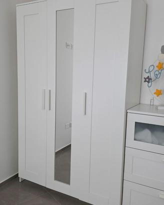 Armadio Ikea Brimnes