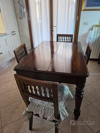 tavolo in legno