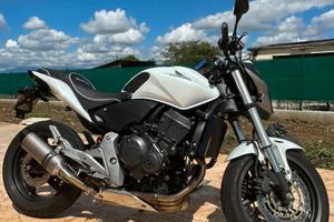 Honda Hornet CB600F 2011 - Full optional
