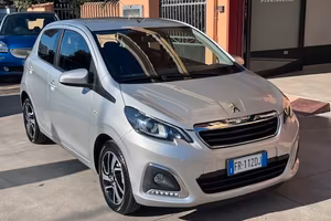 Peugeot 108 VTi 68 ETG 5 porte Allure PARI NUOVO