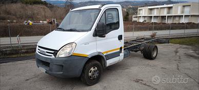 IVECO 50C15 a telaio passo 3750 anno 2008