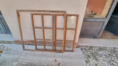 ante in legno con vetro e cornice