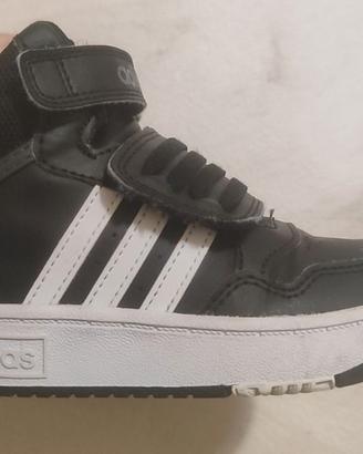Scarpe da tennis bimbo
