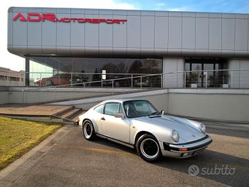 Porsche 911 Carrera 3.2 Coupé G50