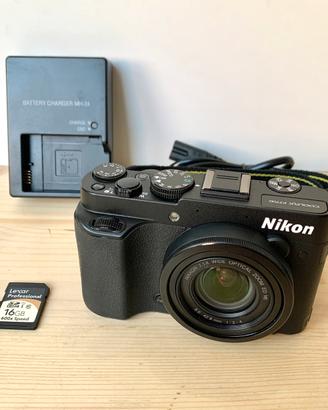 Fotocamera Nikon Coolpix P7700
