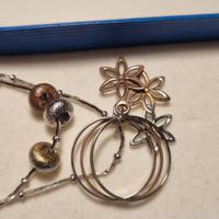 Collana girocollo con pendenti
