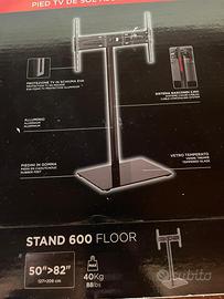 Supporto per tv orientabile da terra