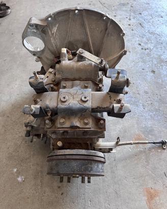 Cambio ISUZU npr 3.0 "MXA-5R"