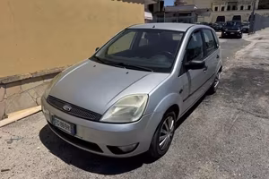 FORD Fiesta 1.2 16V 75CV GPL