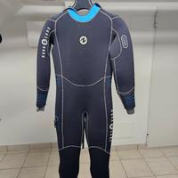 kit Muta, mutino, calzari e pinne per subacquea 