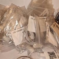 Contatti magnetici per sistemi di sicurezza antifu