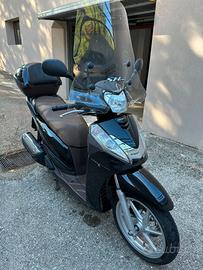 SCOOTER HONDA SH 300
