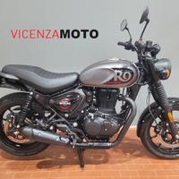 Royal Enfield HNTR 350 dapper grey