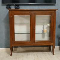 Vetrina 2 ante e tavolino