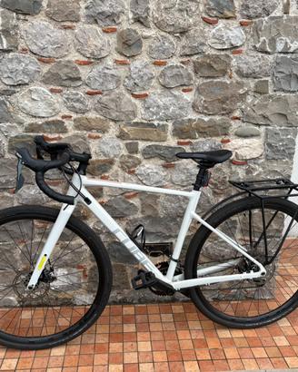 Gravel Donna Taglia S Marca Cube