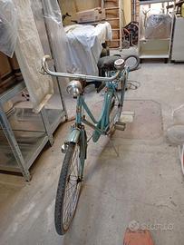 Bicicletta olandese da donna Legnano