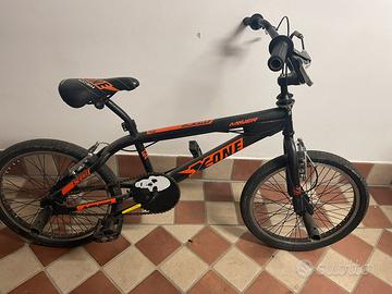 Bicicletta bmx